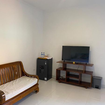 Manis Guest House Seminyak  Exterior photo